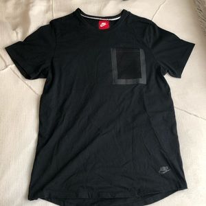Mens Nike Pocket Tee